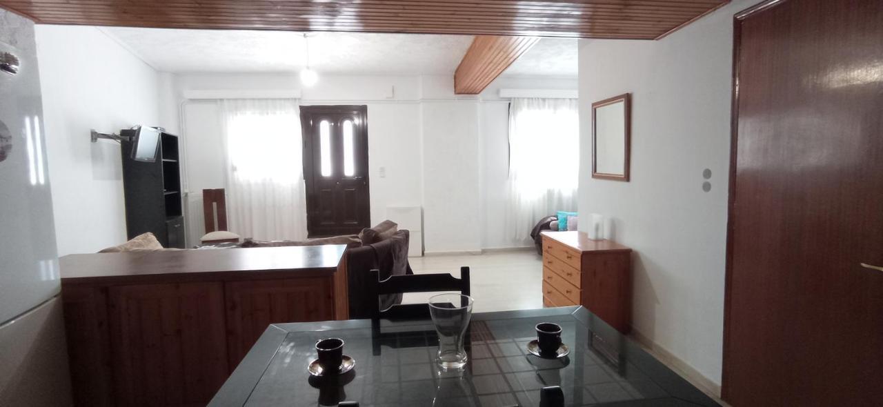 Ευρύχωρο Και Άνετο Διαμέρισμα Στην Ιτέα Joanna'S Apartment Kirra Eksteriør bilde
