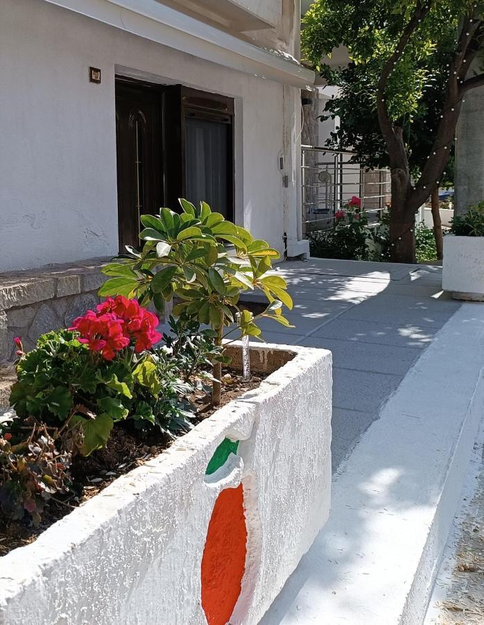 Ευρύχωρο Και Άνετο Διαμέρισμα Στην Ιτέα Joanna'S Apartment Kirra Eksteriør bilde