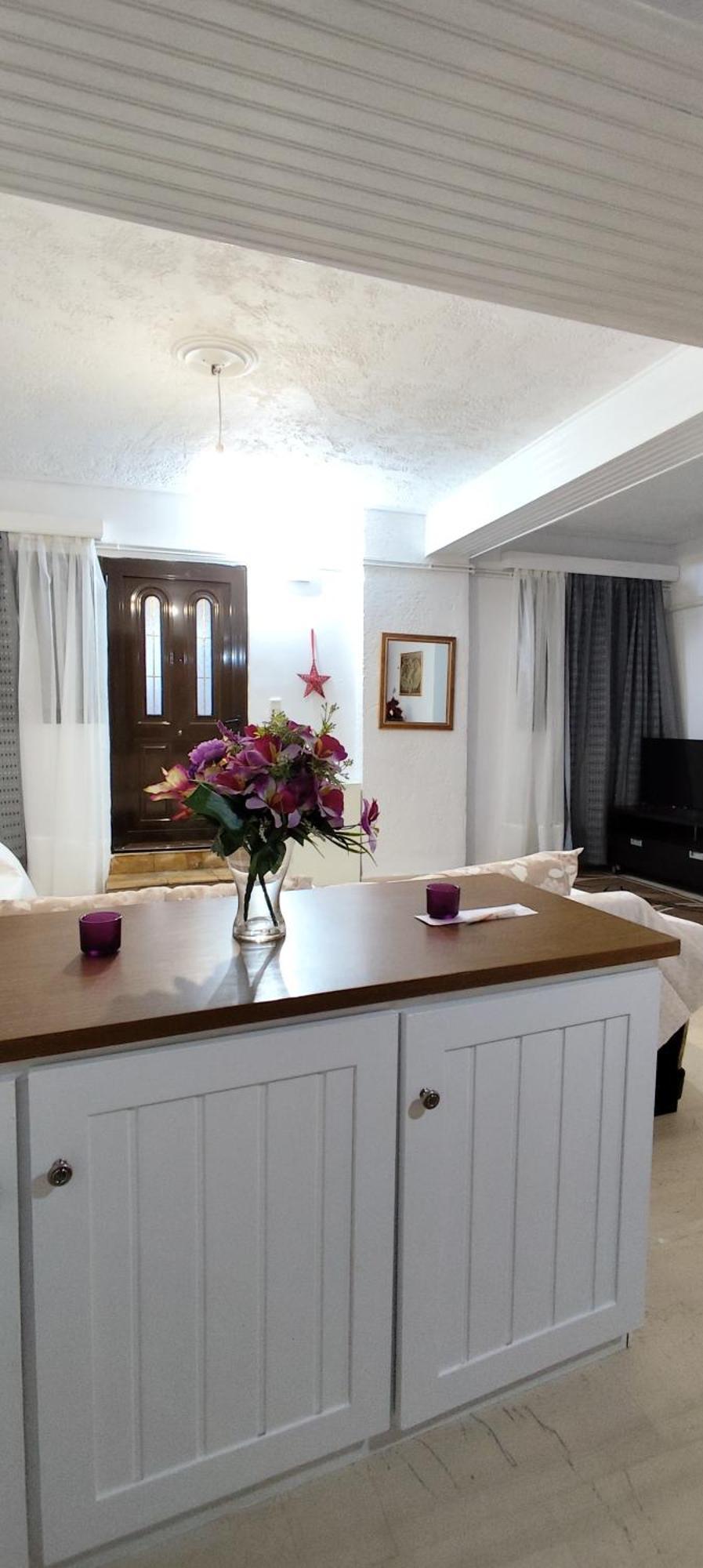 Ευρύχωρο Και Άνετο Διαμέρισμα Στην Ιτέα Joanna'S Apartment Kirra Eksteriør bilde