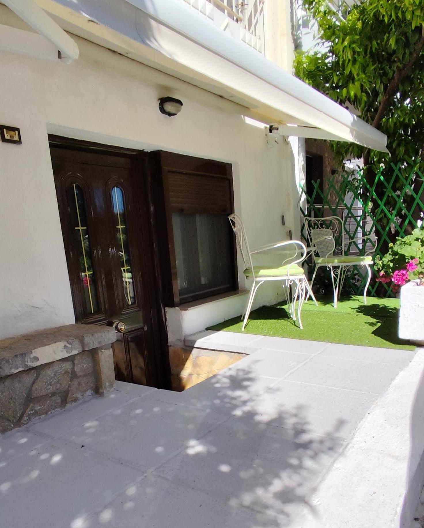 Ευρύχωρο Και Άνετο Διαμέρισμα Στην Ιτέα Joanna'S Apartment Kirra Eksteriør bilde